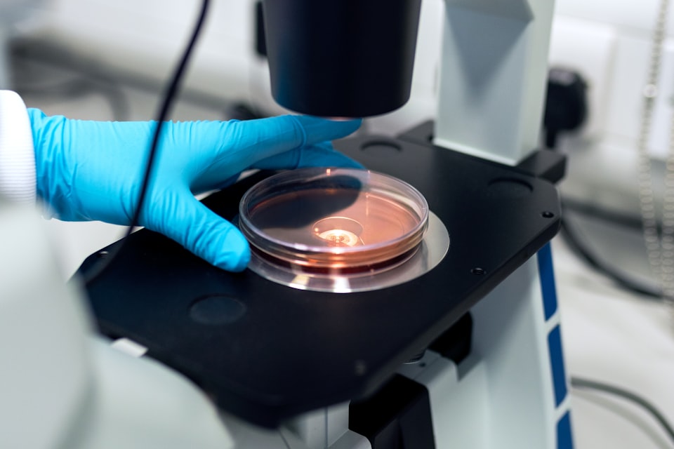 Laboratory quality control used to evaluate supplier evidence